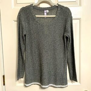 Alya NWT Crewneck Gray Sweater size Small